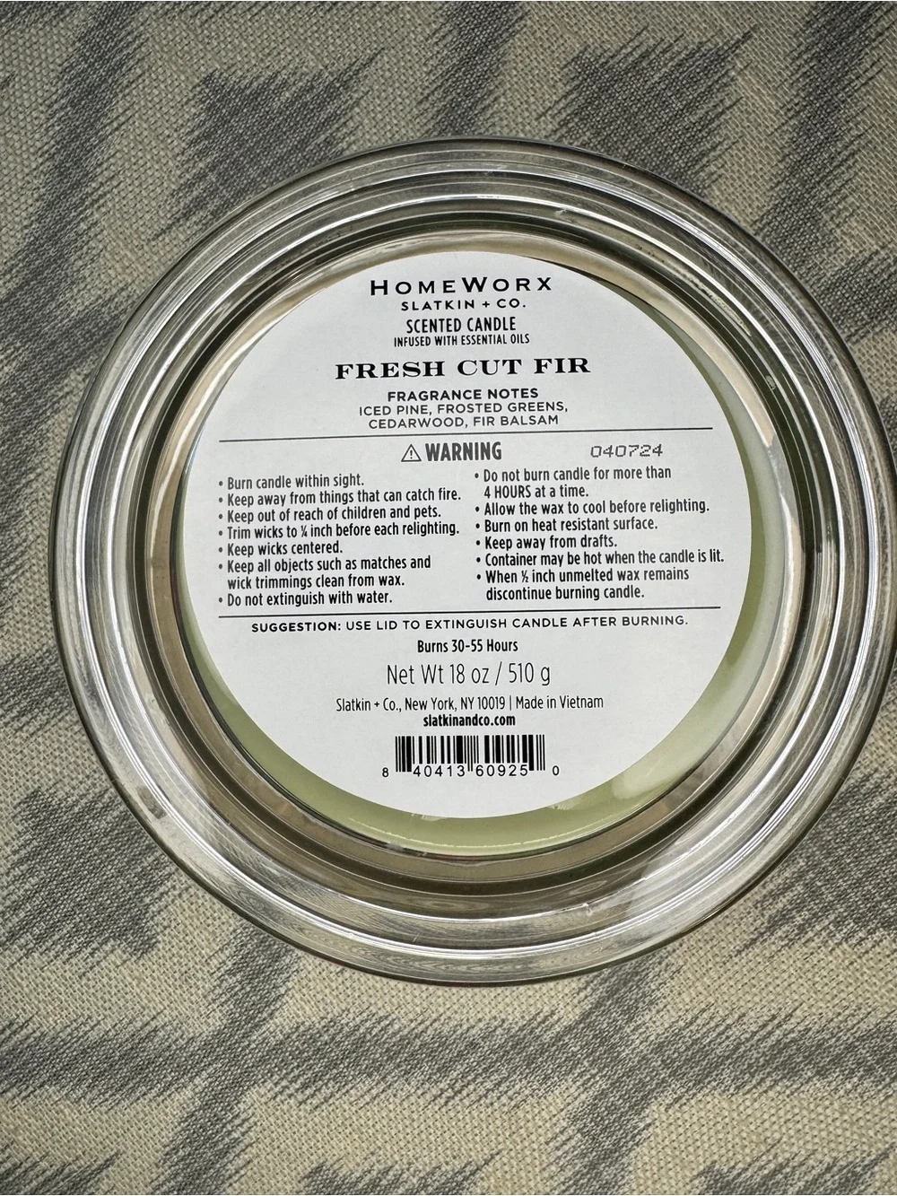 NWT- HomeWorx by Slatkin + Co. 18oz Mistletoe Magic Candle